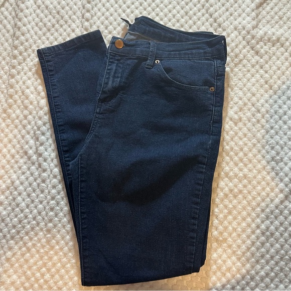 Forever 21 - Picture 3 of 3